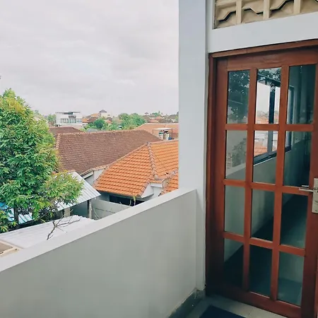 Firdaus Studio Apartments