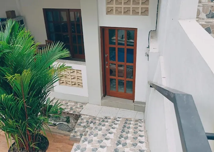 Guest house Firdaus 3*